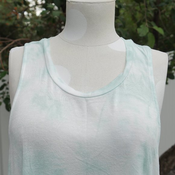 Seafoam Green Flowy Muscle Tank Top - Picture 4 of 5